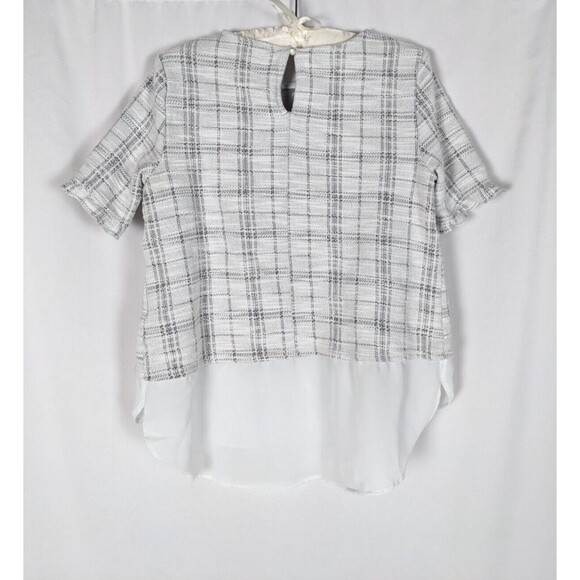 Elle Blouse Women's M White Plaid 3/4 Sleeve Mock Layer Keyhole Back Ruffle - Picture 5 of 9